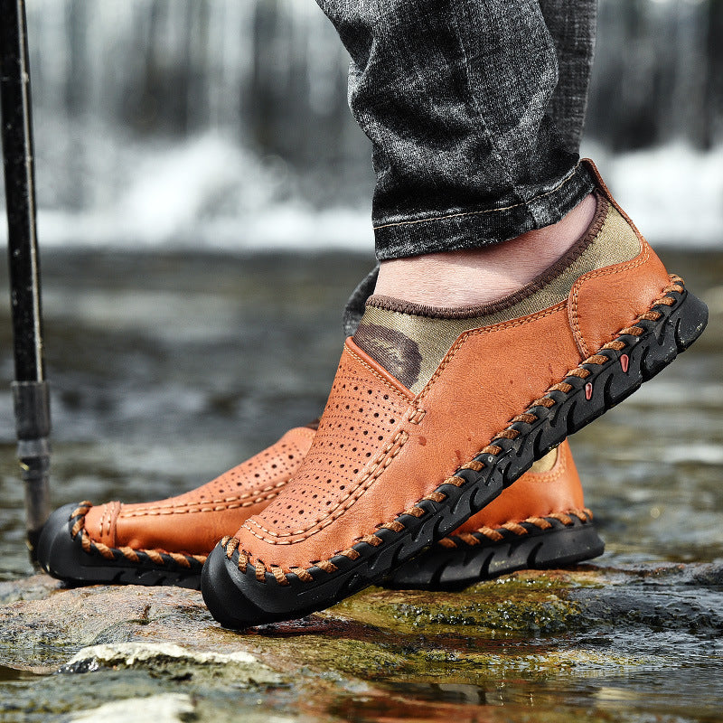 Breathable hiking shoes