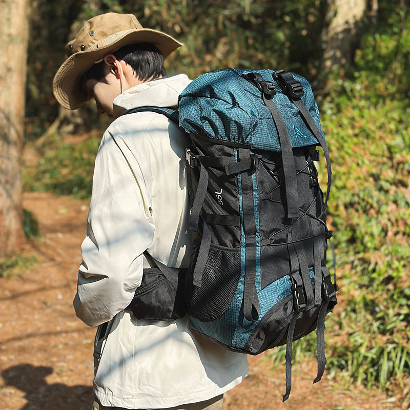 Professional Outdoor Mountaineering Backpack