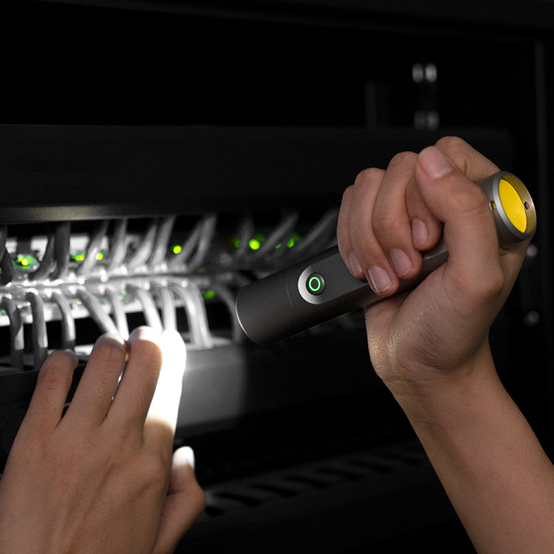 Aluminum Alloy Bright Outdoor Flashlight