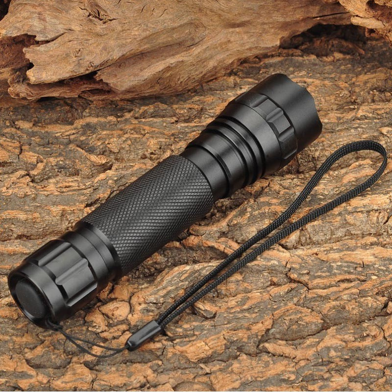 High-power Long-range Flashlight