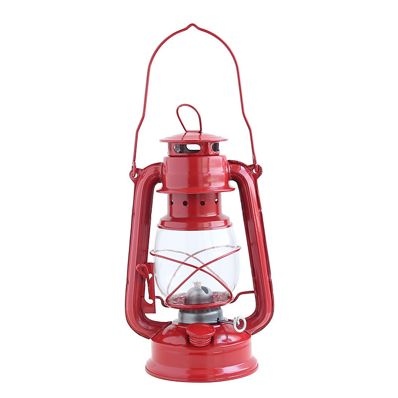Retro Kerosene Lamp Iron Portable Lantern