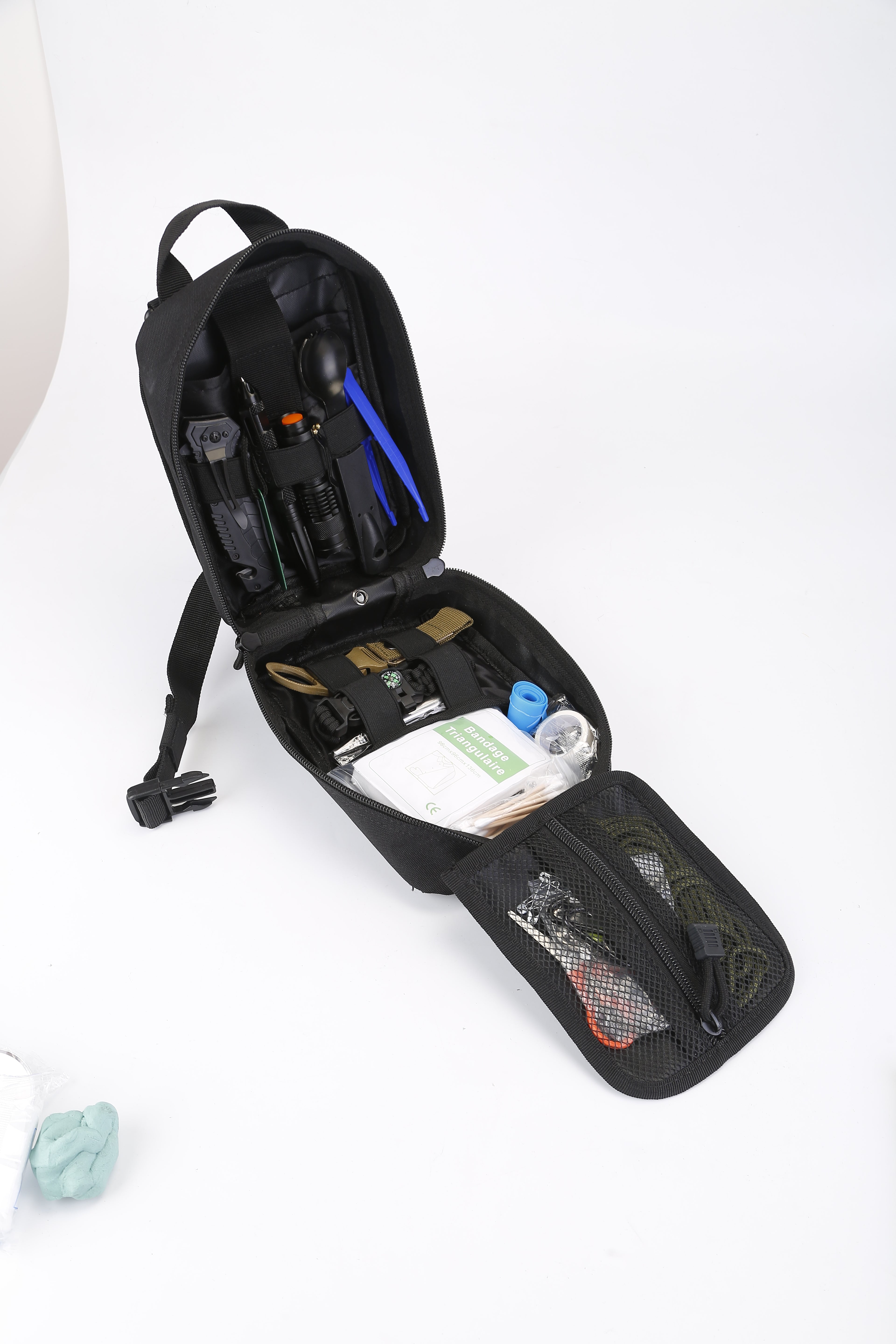 47Pcs Emergency Survival Kit Survival EDC Gear Equipment Tool First Aid Supplies Kit Tools With Pouch For Hiking Hunting Disaster Camping Adventure